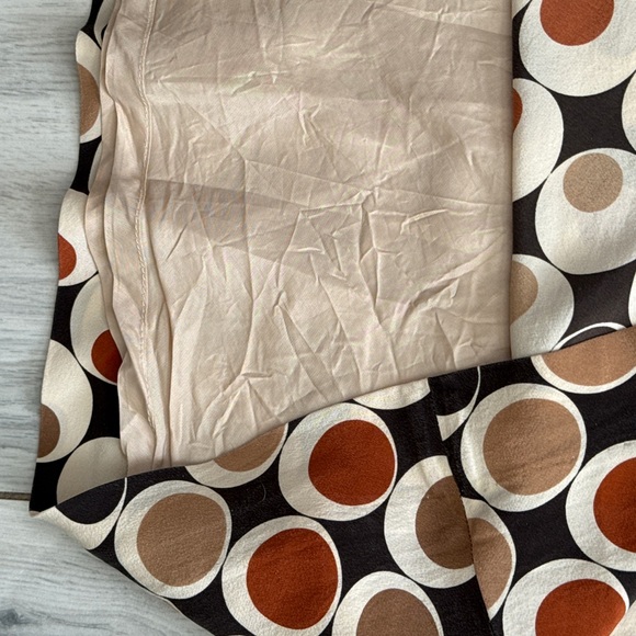 Banana Republic Silk Vintage Pencil Skirt Crepe 60s Retro size 4 Brown Black - Picture 9 of 9